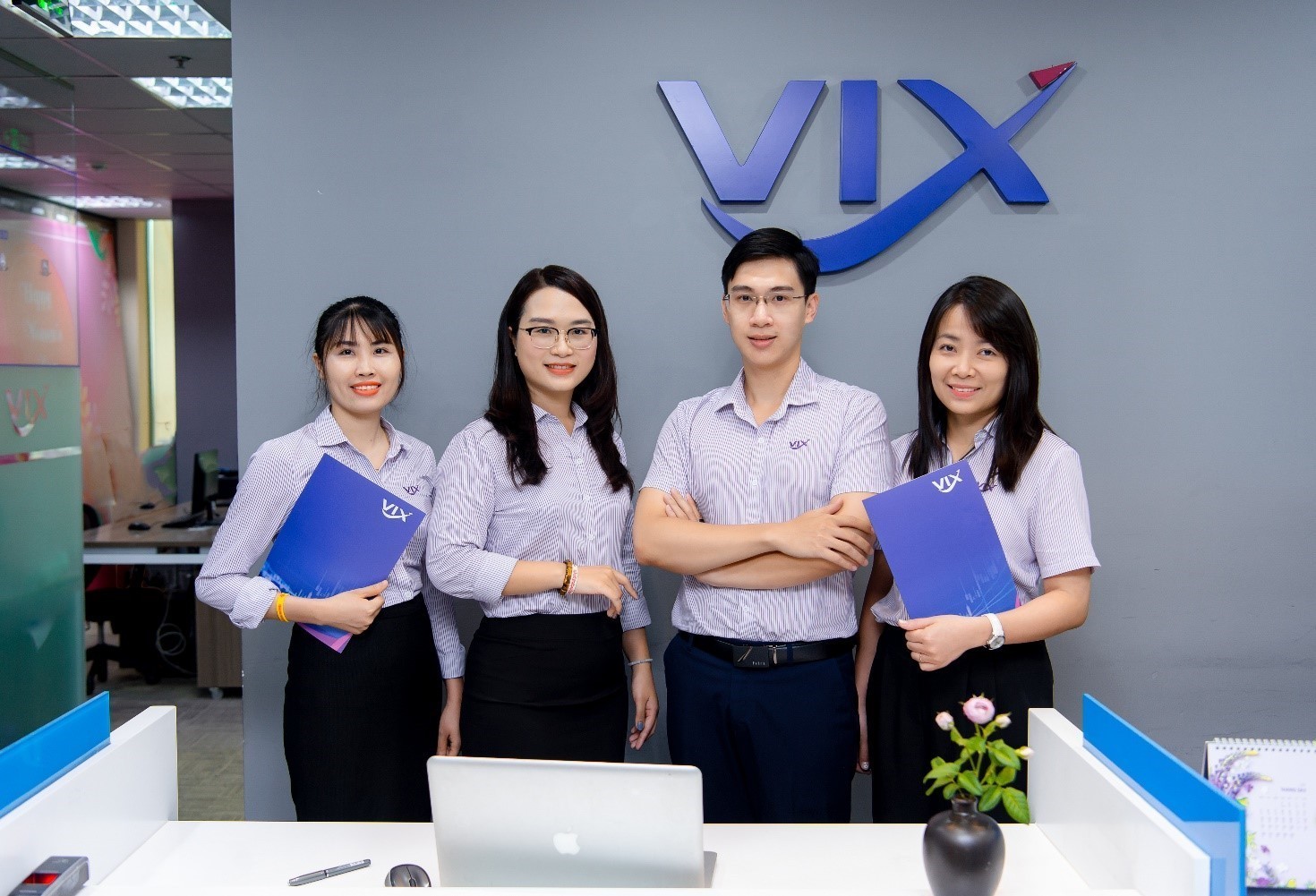ck-vix-hdqt-1748473880.jpg