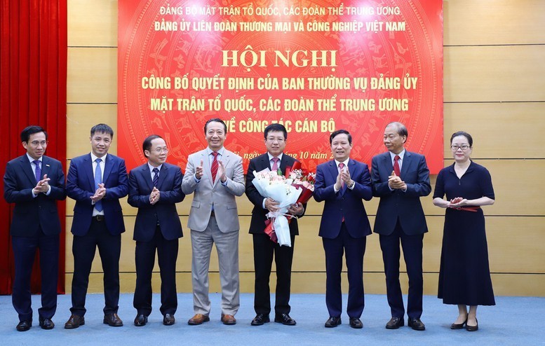 ho-sy-hung-1-1760657538.jpg
