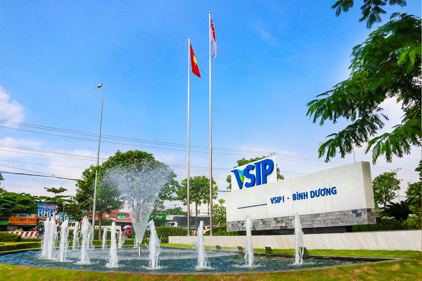 VSIP hiện là một trong những nhà phát triển khu công nghiệp (KCN) hàng đầu với 11 dự án trải dài khắp Việt Nam, tổng diện tích hơn 10.100 ha.