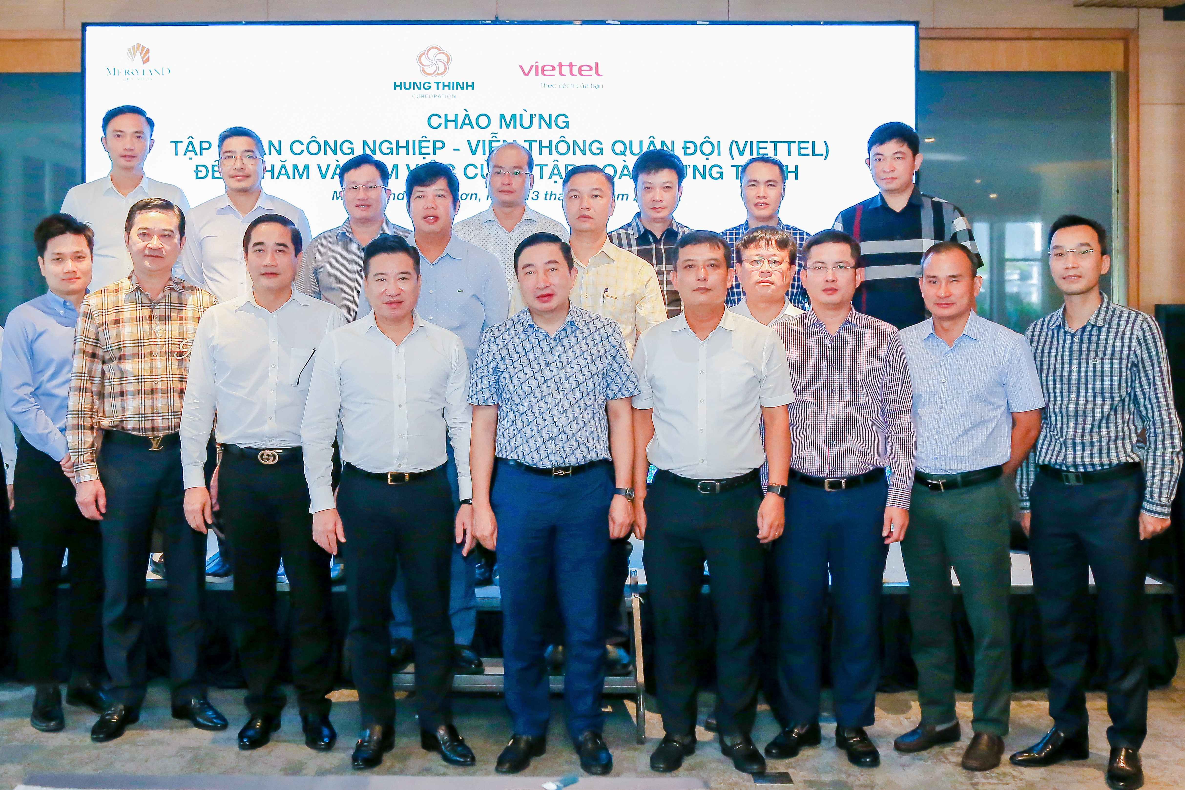 Đại diện Lãnh đạo Tập đoàn Hưng Thịnh và Tập đoàn Viettel trong buổi làm việc tại Quy Nhơn, ngày 12-13/8.