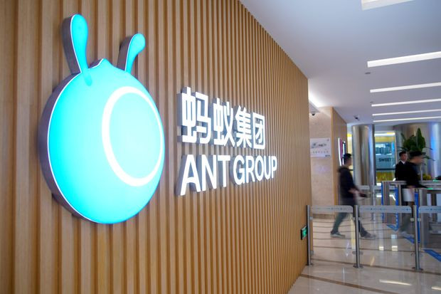 Ant bị đình chỉ, vốn hoá Alibaba ngay lập tức 'bốc hơi' gần 70 tỷ USD.
