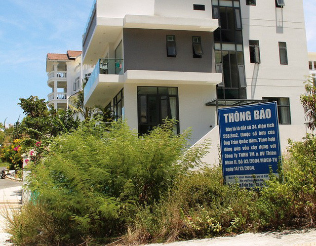 Dù quy hoạch tối đa 3 tầng nhưng nhiều công trình xây dựng tại dự án Ocean View Nha Trang có chiều cao 5-8 tầng.