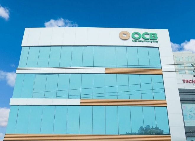 Năm 2018, OCB được ngân hàng Nhà nước công nhận là một trong ba ngân hàng đầu tiên hoàn thành các hạng mục quản trị rủi ro theo tiêu chuẩn quốc tế Basel II.