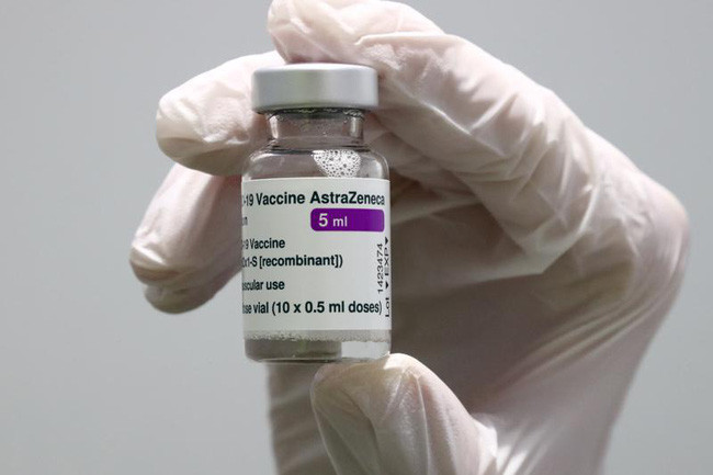 Thông tin từ VNVC cho hay, AstraZeneca vừa chuyển thêm 2 lô vắc xin COVID-19 về TP.HCM, với tổng số hơn 1,4 triệu liều.
