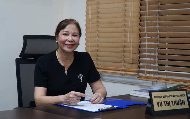 Bà Vũ Thị Thuận, Chủ tịch Quỹ Đầu tư và Phát triển Nutricare, Ủy viên BCH Hanoisme (Hiệp hội Doanh nghiệp nhỏ và vừa Hà Nội), Nguyên chủ tịch HĐQT, TGĐ Công ty CP Traphaco.