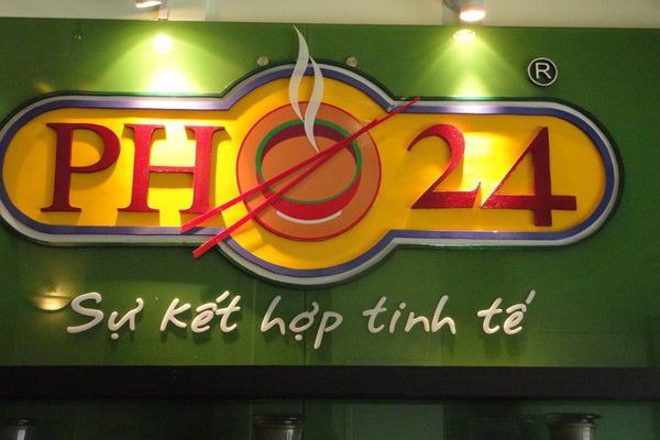 Phở 24 là một thương hiệu được người Việt yêu mến cho đến khi buộc phải bán lại cho liên danh Việt Thái quốc tế  - Jolibee.
