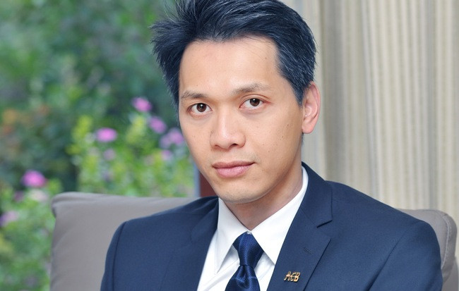 Ông Trần Hùng Huy, làm chủ tịch Ngân hàng ACB ở tuổi 34 là chủ tịch ngân hàng trẻ nhất Việt Nam.