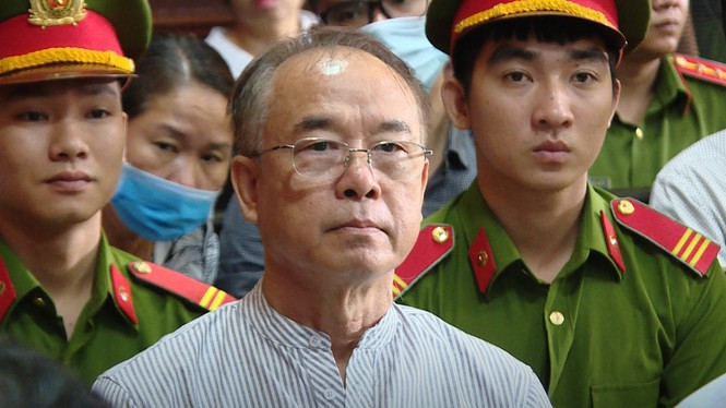 Ông Nguyễn Thành Tài và 8 bị can còn lại bị truy tố về tội thiếu trách nhiệm gây hậu quả nghiêm trọng.