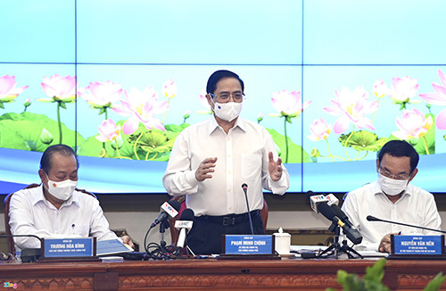 Thủ tướng Phạm Minh Chính yêu cầu TP.HCM giữ vững thành tích chống dịch Covid-19. Ảnh: Thuận Thắng.