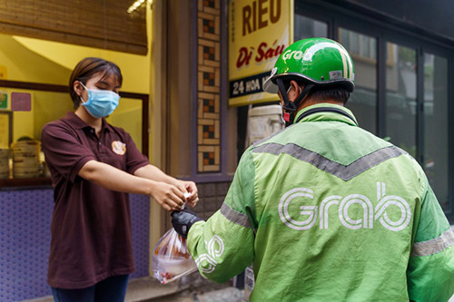 Chuyển đổi số chính là một giải pháp cho doanh nghiệp trong mùa dịch.