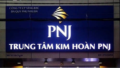 Công ty CP vàng bạc đá quý Phú Nhuận bị phạt hơn 1 tỷ đồng vì khai sai tiền thuế.