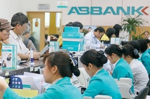ABBANK đang tiến hành các bước chuẩn bị cần thiết để chuyển mã cổ phiếu ABB từ sàn UPCoM lên sàn niêm yết.