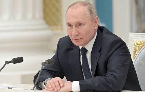 Tổng thống Putin ra lệnh hạn chế hoặc cấm nhập khẩu và xuất khẩu một số sản phẩm và nguyên liệu thô trong năm 2022