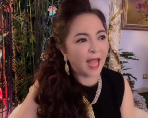 Bà Nguyễn Phương Hằng thường xuyên livestream xúc phạm danh dự nhiều nhân vật nổi tiếng suốt thời gian dài vừa qua.