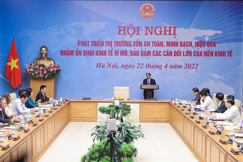 Thủ tướng Phạm Minh Chính: Chúng ta hoàn toàn không chủ quan, mà có căn cứ khoa học, thực tiễn để tin tưởng vào sự phát triển của thị trường vốn Việt Nam - Ảnh: VGP/Nhật Bắc