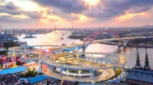 Dự án đã biến một vùng rộng lớn vốn là thôn quê của huyện Thủy Nguyên, Hải Phòng bị ngăn bởi những con sông nay biến thành vùng đất nội đô tương lai đã khiến giá đất tăng phi mã.