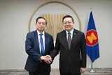 TS. Kao Kim Hourn, Tổng thư ký ASEAN làm việc với ông Trần Kim Chung, Chủ tịch Tập đoàn CT Group