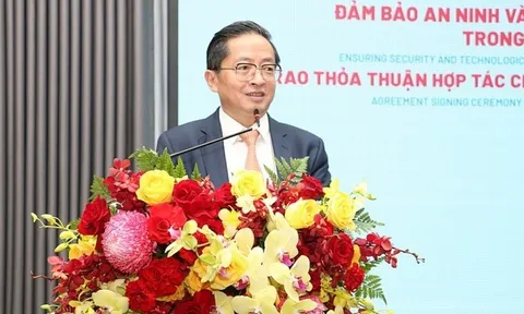 Ông Trần Kim Chung, Chủ tịch CT Group đề xuất phát triển tối đa 10 loại chip thiết yếu