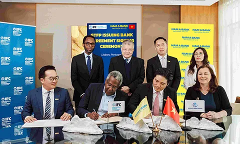 Nam A Bank gia nhập mạng lưới tài trợ thương mại toàn cầu