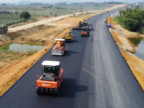 Bộ Giao thông Vận tải: Khởi công 6 dự án đường bộ cao tốc với quy mô lớn trong năm 2025