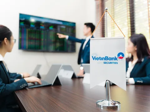 Bà Bùi Thị Thanh Thúy, thành viên hội đồng quản trị VietinBank Securities (CTS) từ nhiệm sau 7 tháng nhậm chức
