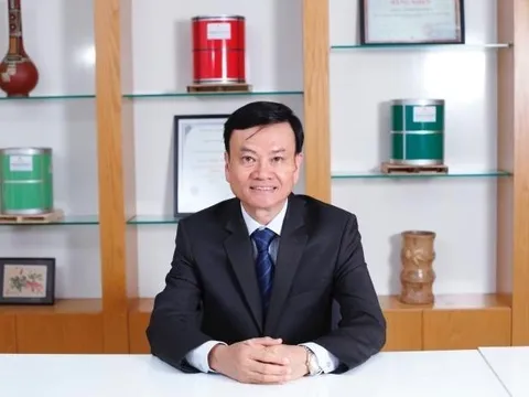 Tôn Đông Á (GDA) của chủ tịch Nguyễn Thanh Trung nộp hồ sơ niêm yết lên HoSE