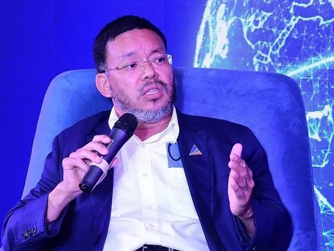 Đất Xanh (DXG) của đại gia Lương Trí Thìn tiếp tục thất hứa với cổ đông, tính chuyện đổi tên theo kiểu “ve sầu thoát xác”