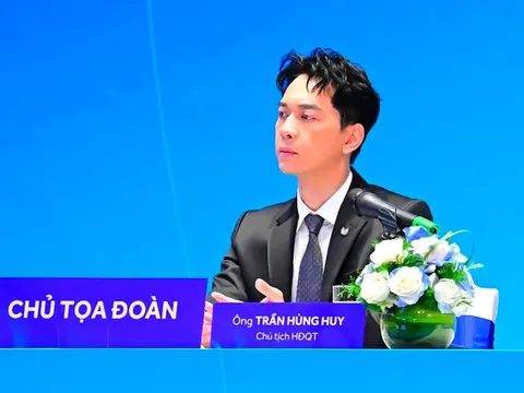 Năm 2025, ACB của chủ tịch Trần Hùng Huy ghi nhận biên lãi ròng ở đáy đạt 2.9%, nợ xấu bao phủ tăng lên 114,29%