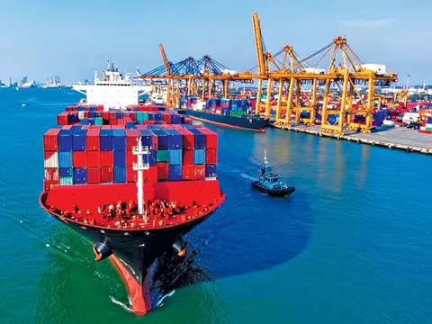 Ngân hàng UOB: Nền kinh tế Việt Nam duy trì bền bỉ