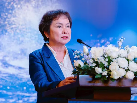 Vàng bạc Đá quý Phú Nhuận – PNJ của Chủ tịch Cao Thị Ngọc Dung có có bao nhiêu tiền để mua lại kim cương?
