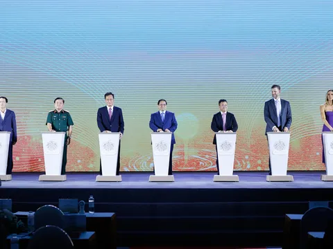 Thủ tướng dự lễ khởi công dự án Trump International Hưng Yên
